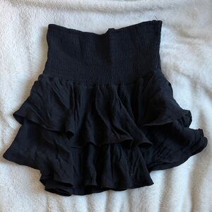 SHEIN Black Ruffled Mini Skirt